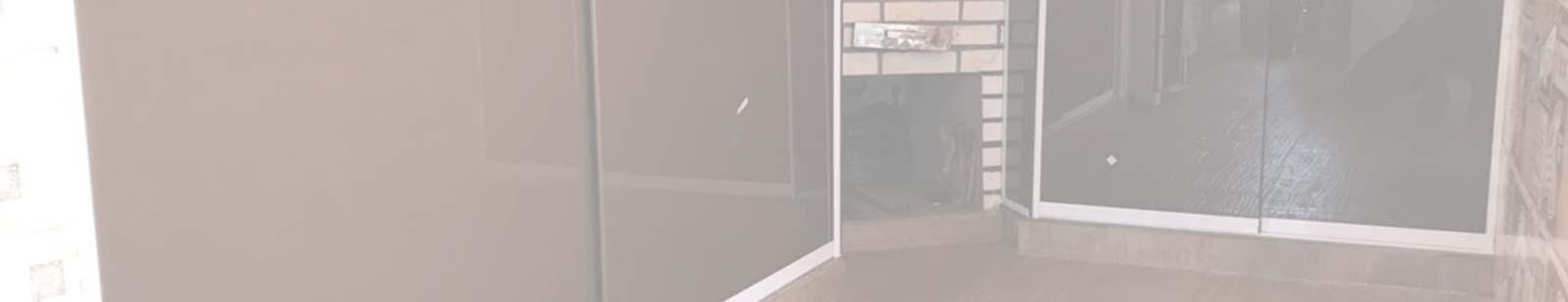 Fechamento de Pia em Vidro Franca